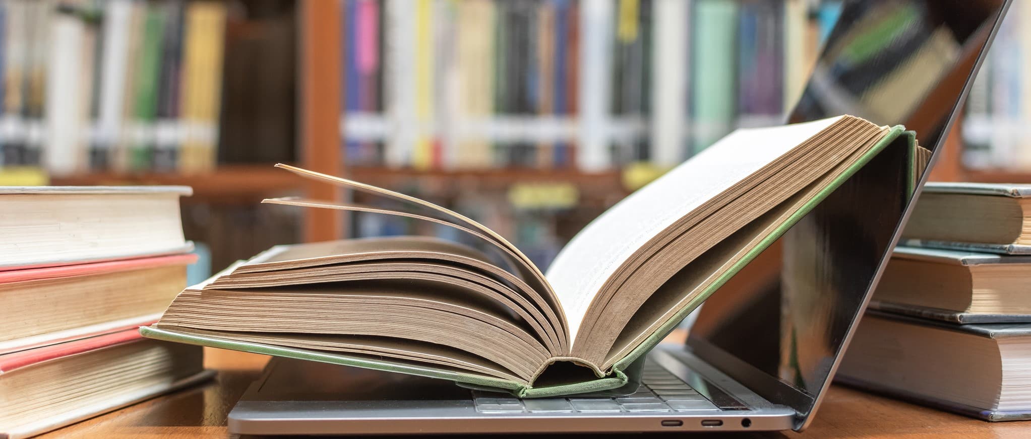 The Pinnacle of Programming: Python's Dominance in Data Science and Machine Learning - Online Resources and Downloads